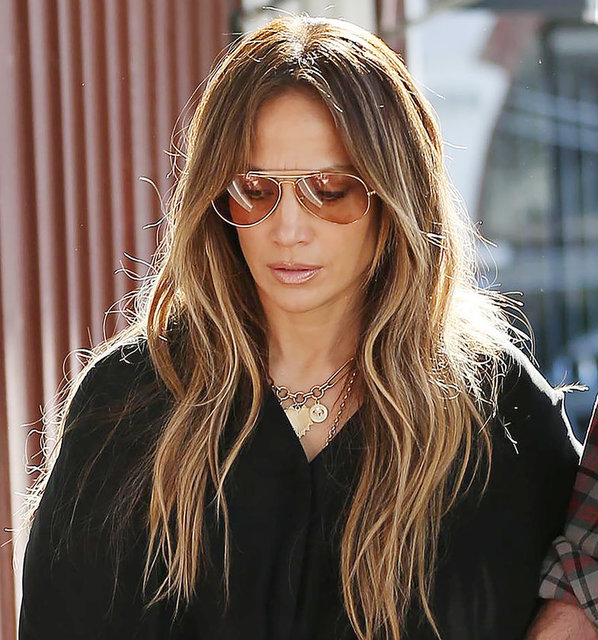 JENNIFER LOPEZ