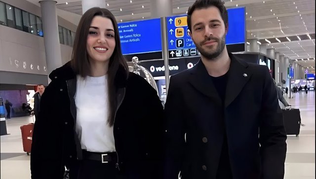 HANDE ERÇEL, HAKAN SABANCI