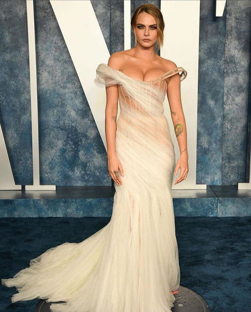 CARA DELEVINGNE