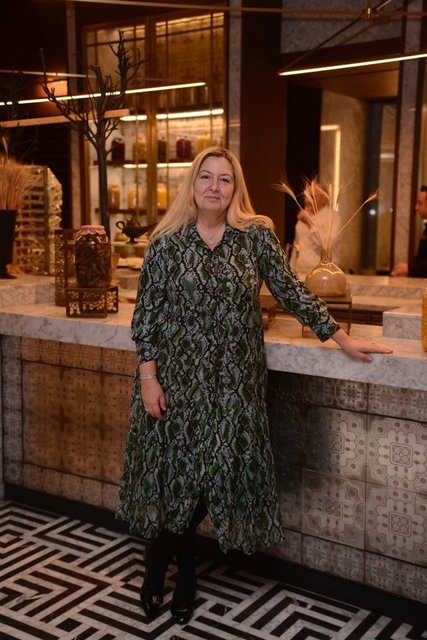 ÖZLEM ZEHEBİ