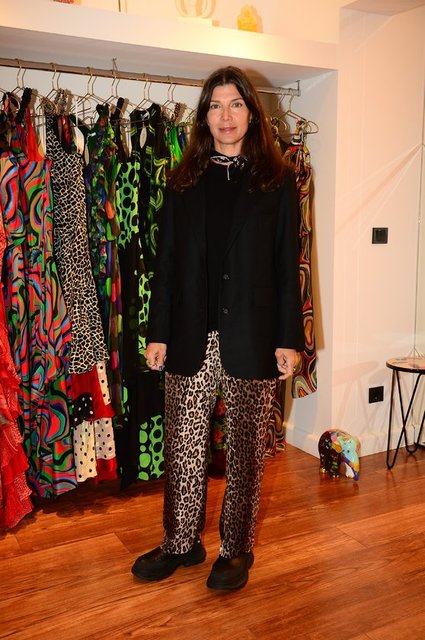 ZEYNEP ÜSTÜNEL