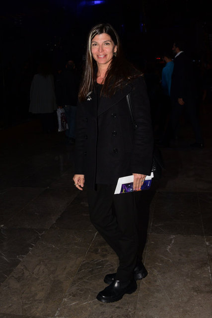 ZEYNEP ÜSTÜNEL