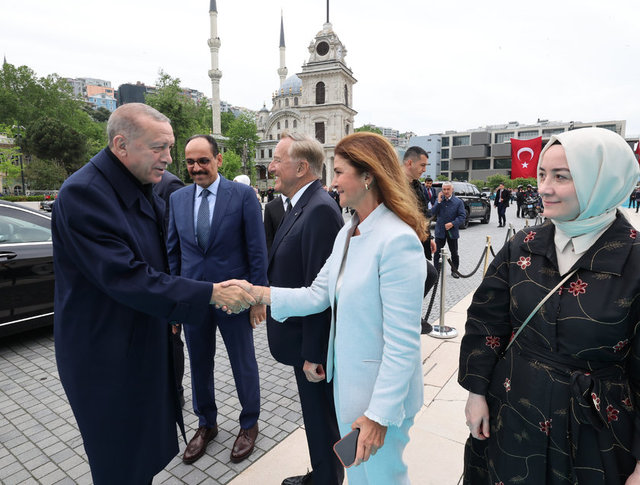 CUMHURBAŞKANI RECEP TAYYİP ERDOĞAN-EMİNE ERDOĞAN, BÜLENT-OYA ECZACIBAŞI
