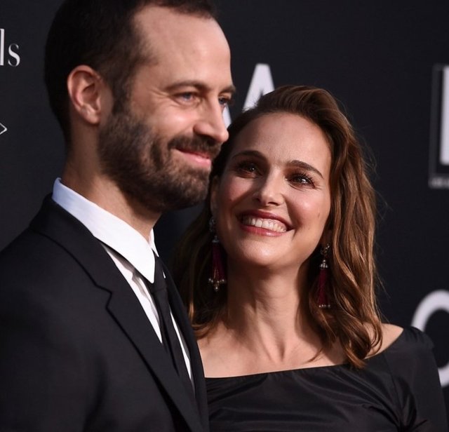 NATALIE PORTMAN-BENJAMIN MILLEPIED