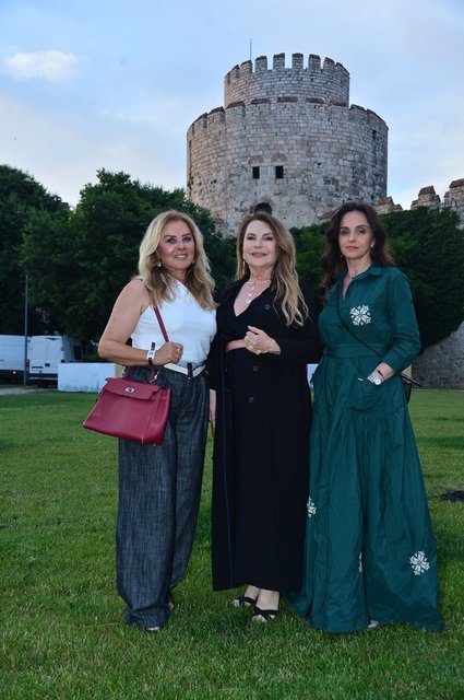 NURAY FENERCİOĞLU, CANAN YOLAÇ, FULYA EYİLİK