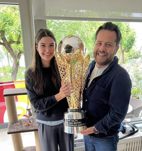 GALATASARAY SPORTİF BAŞKAN VEKİLİ ERDEN TİMUR,MİNA ÜSTÜNEL