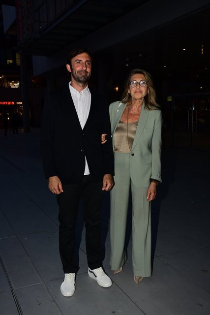 İŞ İNSANI NÜKET ECZACIBAŞI VE ALİ ATALIK DAVETLİLER ARASINDAYDI.