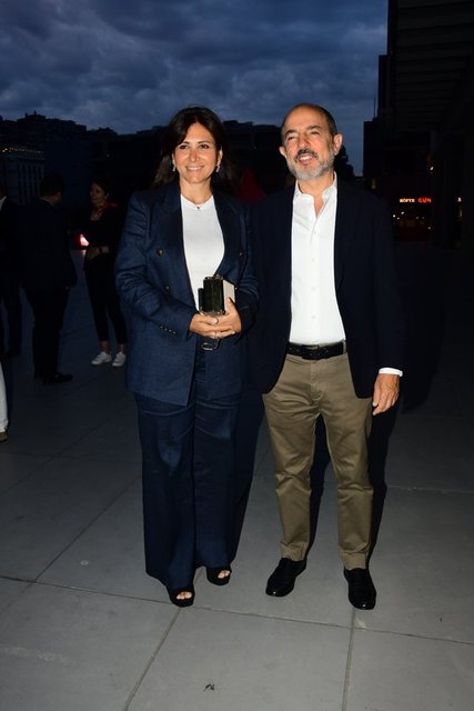 ASLI VE EDİP İLKBAHAR ÇİFTİ ETLİNLİĞE GELEREK SANAT DOLU BİR GÜN GEÇİRDİLER.