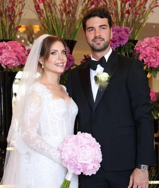 OYUNCU EDA ECE VE BASKETBOLCU BUĞRAHAN TUNCER DÜN GECE NİKAH MASASINA OTURDU