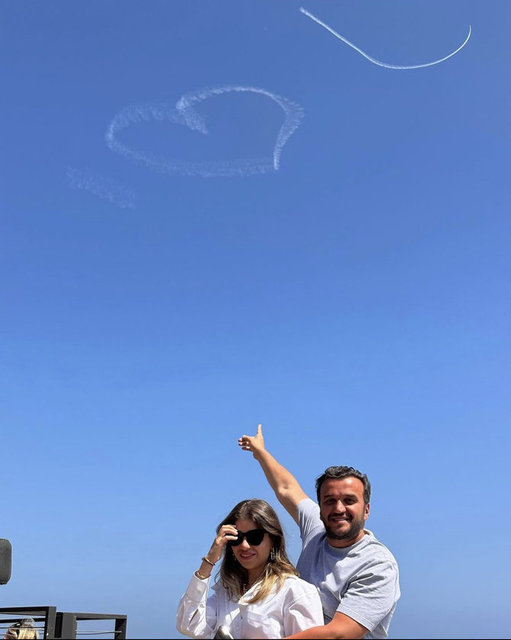 HİKMET ALBAYRAK EŞİ ALPİN ALBAYRAK İLE MALİBU'DA ROMANTİK BİR PAYLAŞIM YAPTI.