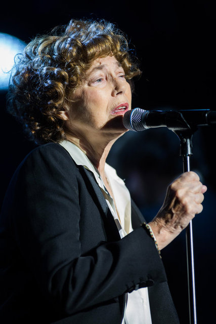 76 YAŞINDA HAYATA VEDA EDEN JANE BIRKIN FRANSIZCA DÜET JE T'AİME... MOI NON PLUS ŞARKISI İLE TANINIYORDU. -   -  