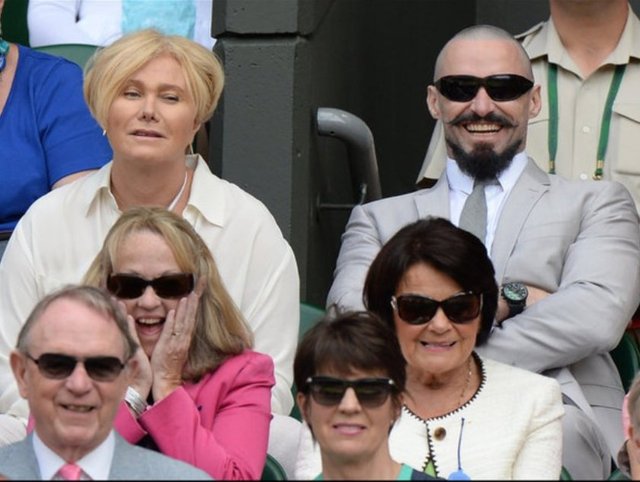 HUGH JACKMAN İLE EŞİ DEBORRA LEE FURNESS