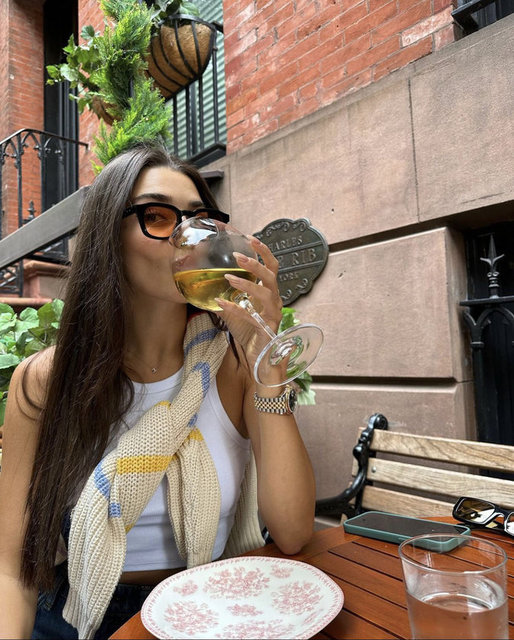 HANDE ERÇEL