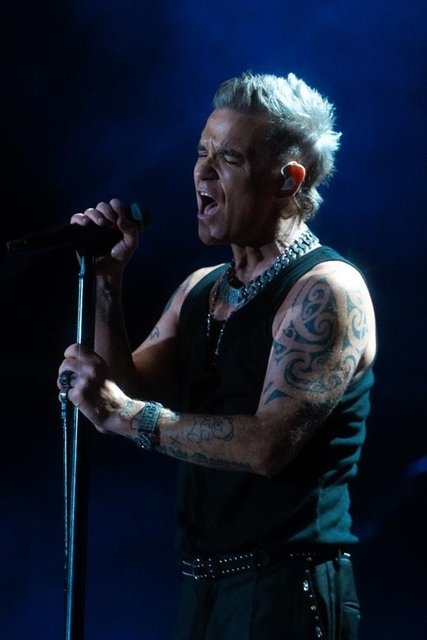 ROBBIE WILLIAMS