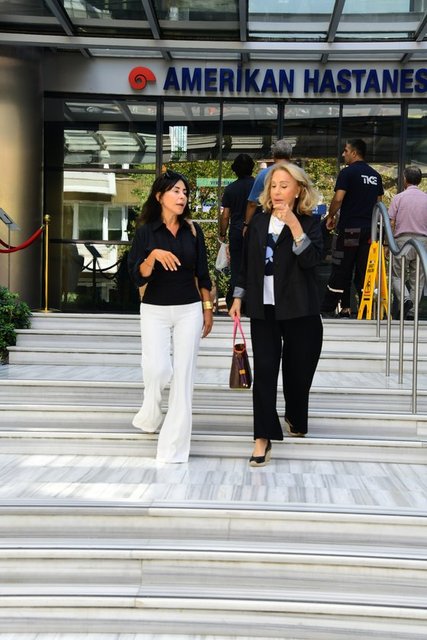 SUZAN SABANCI DİNÇER, ÇİĞDEM SİMAVİ