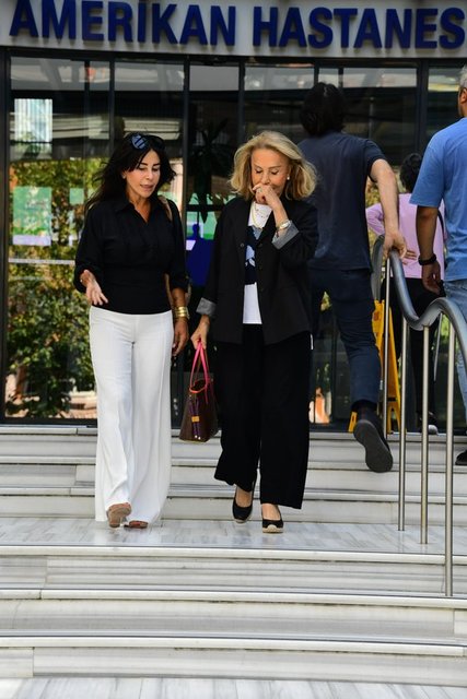 SUZAN SABANCI DİNÇER, ÇİĞDEM SİMAVİ