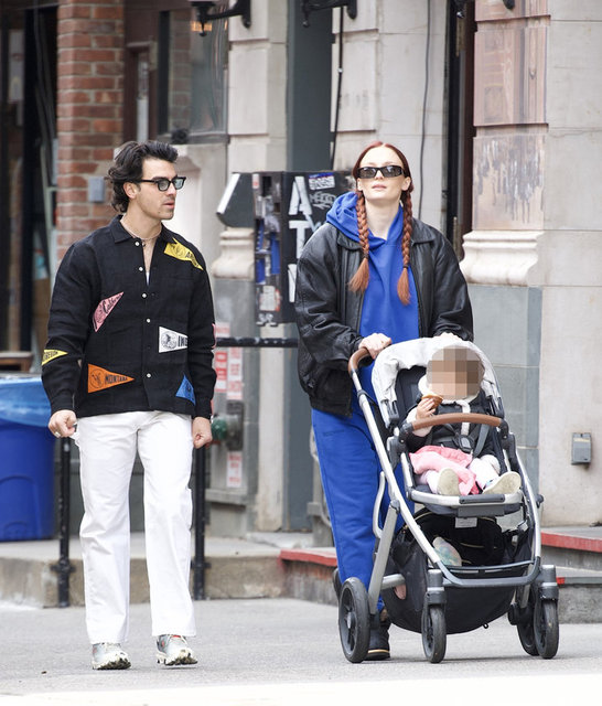 SOPHIE TURNER, JOE JONAS