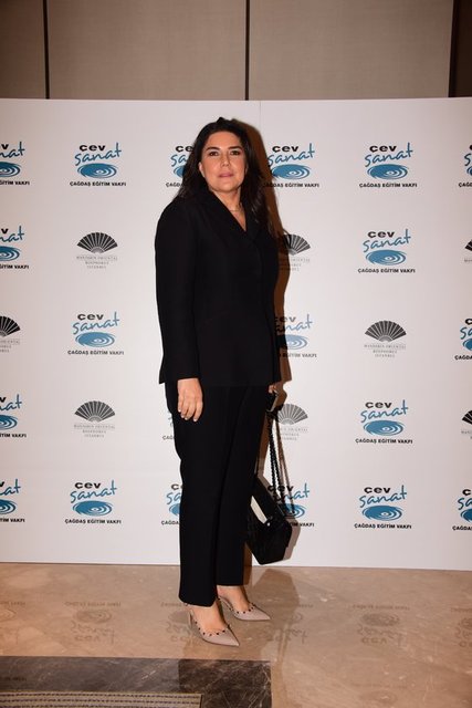SONGÜL TOPRAK ÖZSAN TOPLANTIYA KATILAN İSİMLER ARASINDAYDI.
