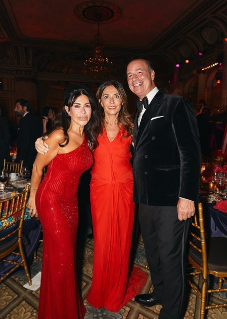 SUZAN SABANCI, ÇİĞDEM ERKMAN, RİCK SALVİNO
