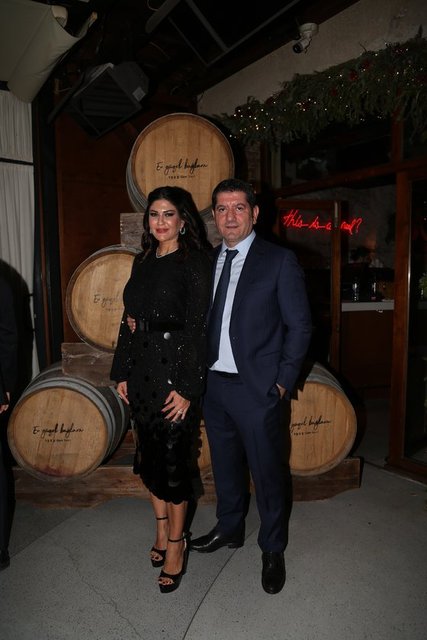 AYŞEGÜL-ALİ ÜNAL ÇİFTİ TADIM GECESİNE KATILDI