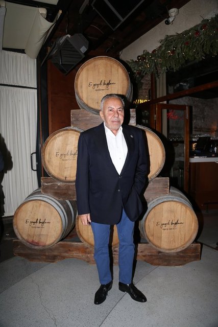 OKAN TAPAN, HASAT SONU ŞENLİĞİNDE TADIM YAPTI