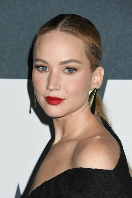 JENNIFER LAWRENCE