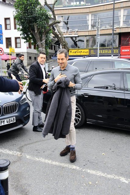 RAİF DİNÇKÖK