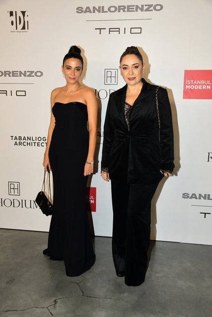 CEREN KARAKOÇ, SİBEL TAŞÇIOĞLU