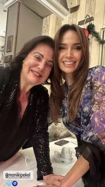 ASLIHAN KORUYAN SABANCI, MONİK İPEKEL