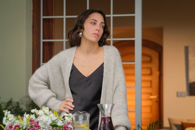 Kara 1. Bölüm Fotoğrafları