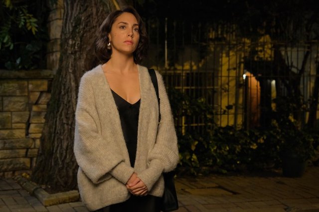 Kara 1. Bölüm Fotoğrafları