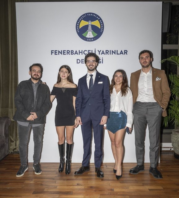 EREN KÖYLÜOĞLU, ZEYNEP SAATÇİ, EREN ALİ DİŞLİ, MİNA KEHALE, ALİ EMRE YILDIZ
