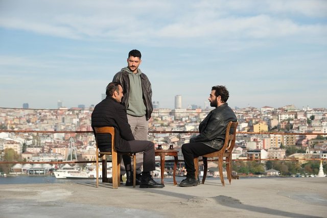 Kara 2. Bölüm Fotoğrafları