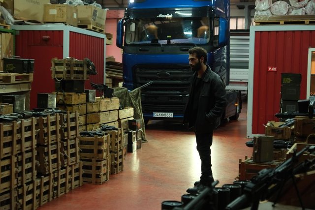 Kara 2. Bölüm Fotoğrafları