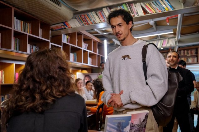 Kara 2. Bölüm Fotoğrafları