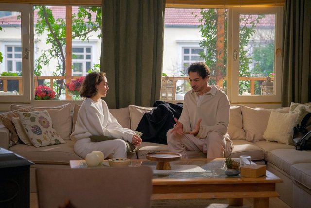 Kara 2. Bölüm Fotoğrafları