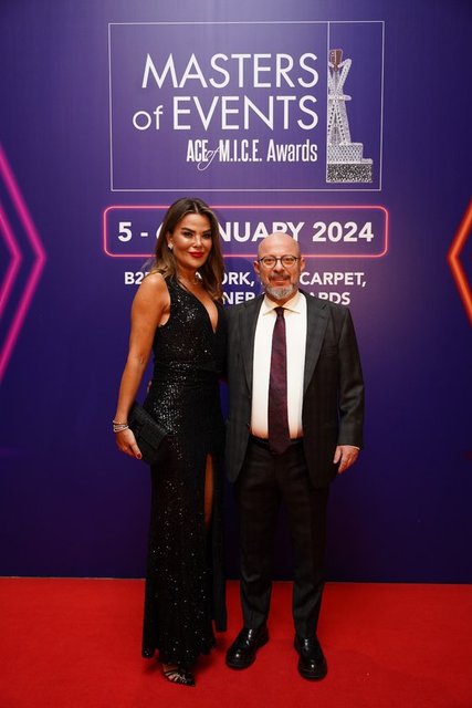 ÖZLEM YILDIZ, METE VARDAR