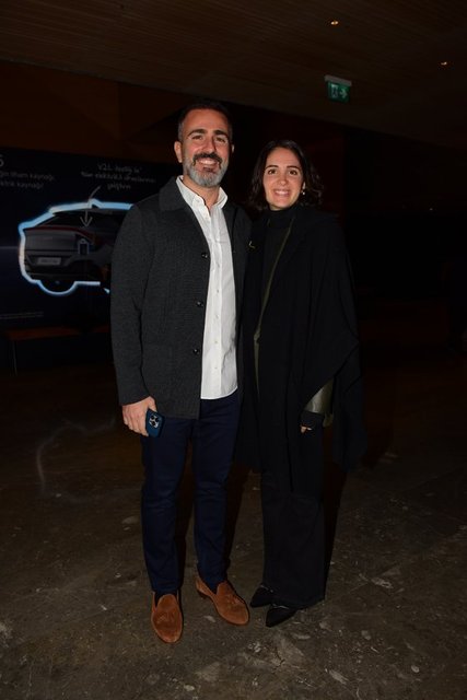 NİV VE NATALIE GARİH
