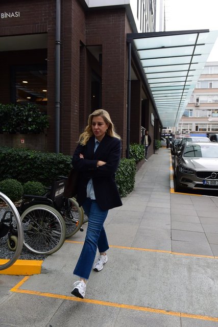 ESRA DİNÇKÖK