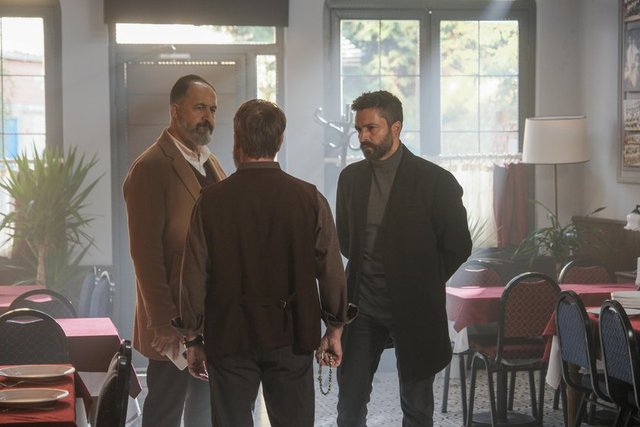 Kara 3. Bölüm Fotoğrafları