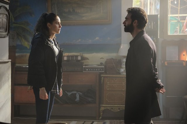 Kara 3. Bölüm Fotoğrafları