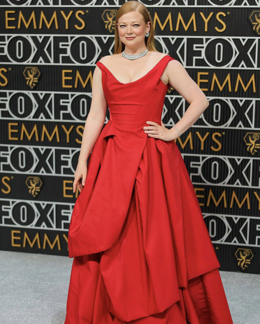 SARAH SNOOK GECEDE ÖDÜL SAHİBİ OLAN İSİMLERDEN OLDU