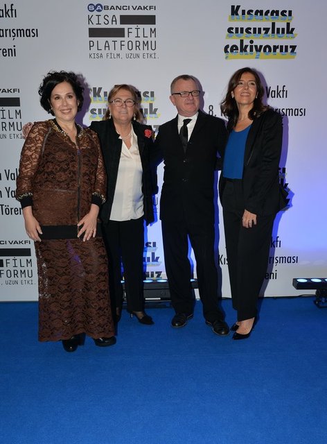 ZEYNEP ATAKAN, GÜLER SABANCI, MIKE DOWNEY, NEVGÜL BİLSEL SAFKAN