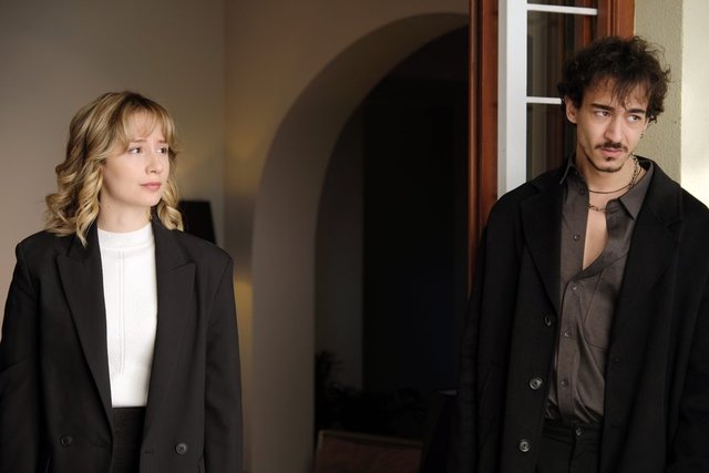 Kara 4. Bölüm Fotoğrafları