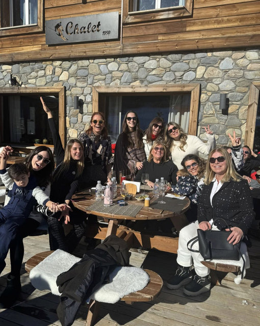 ASLIŞAH ALKOÇLAR DEMİRAĞ, NESLİŞAH ALKOÇLAR DÜZYATAN, GÜLŞAH ALKOÇLAR