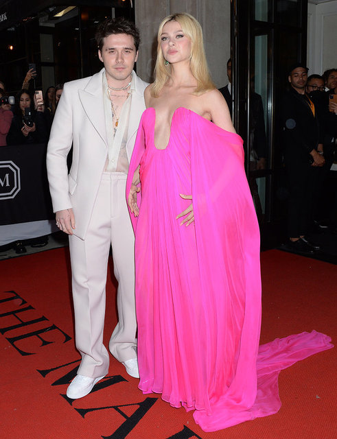 BROKLYN BECKHAM-NICOLE PELTZ