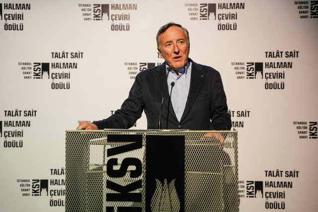 BÜLENT ECZACIBAŞI, TALAT SAİT HALMAN ÇEVİRİ ÖDÜLLERİ'NDE KONUŞMA YAPTI.