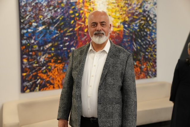 DENİZHAN ÖZER