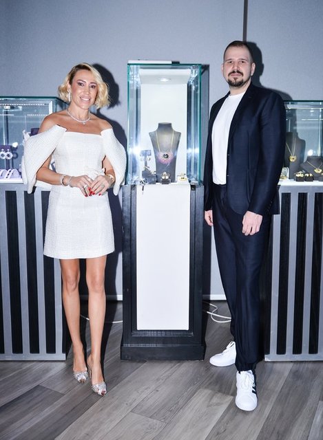 ÖZNUR YAKIN VE MERT EGE KÖSE DUBAİ'DE GERÇEKLEŞEN ETKİNLİĞE EV SAHİPLİĞİ YAPTILAR.