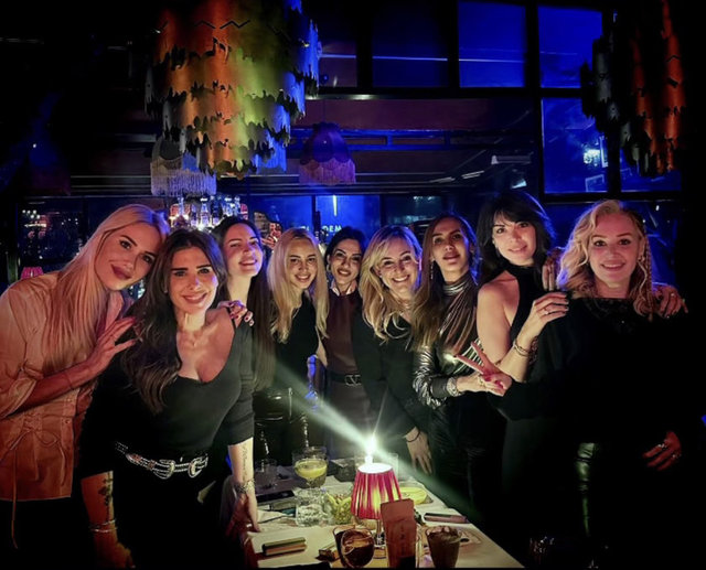 MELDA KOSİF, SANEM TEZMAN, FULYA ÖZKANCA, MELİSA MUTLU VE HANDE GAMGAM KADINLAR GECESİNDE BİRLİKTE EĞLENDİLER